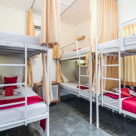 Reddoorz Hostel @ Kotagede Yogyakarta Exterior foto