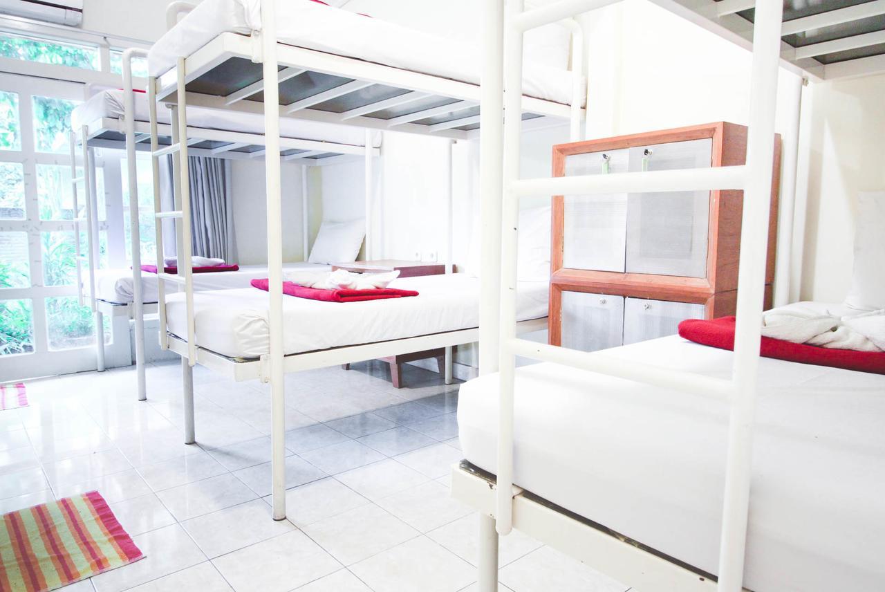 Reddoorz Hostel @ Kotagede Yogyakarta Exterior foto